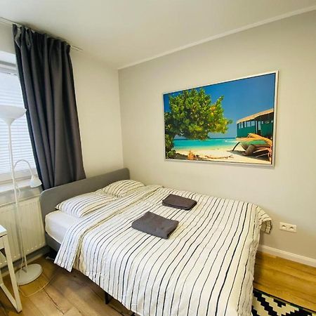 Appartamento Bezagenta Mozart5 Studio Easy Access To City Wifi Varsavia Esterno foto
