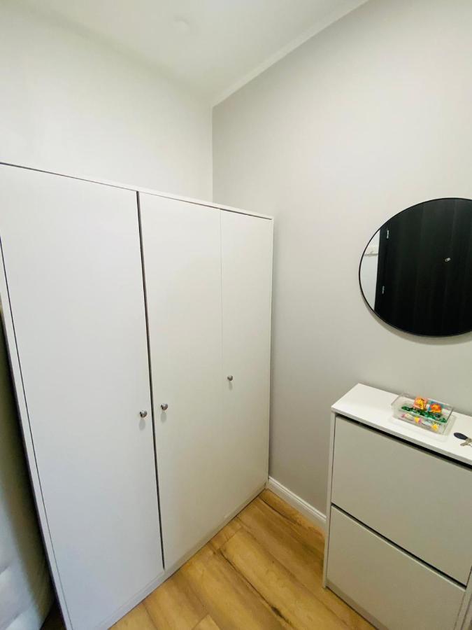 Appartamento Bezagenta Mozart5 Studio Easy Access To City Wifi Varsavia Esterno foto