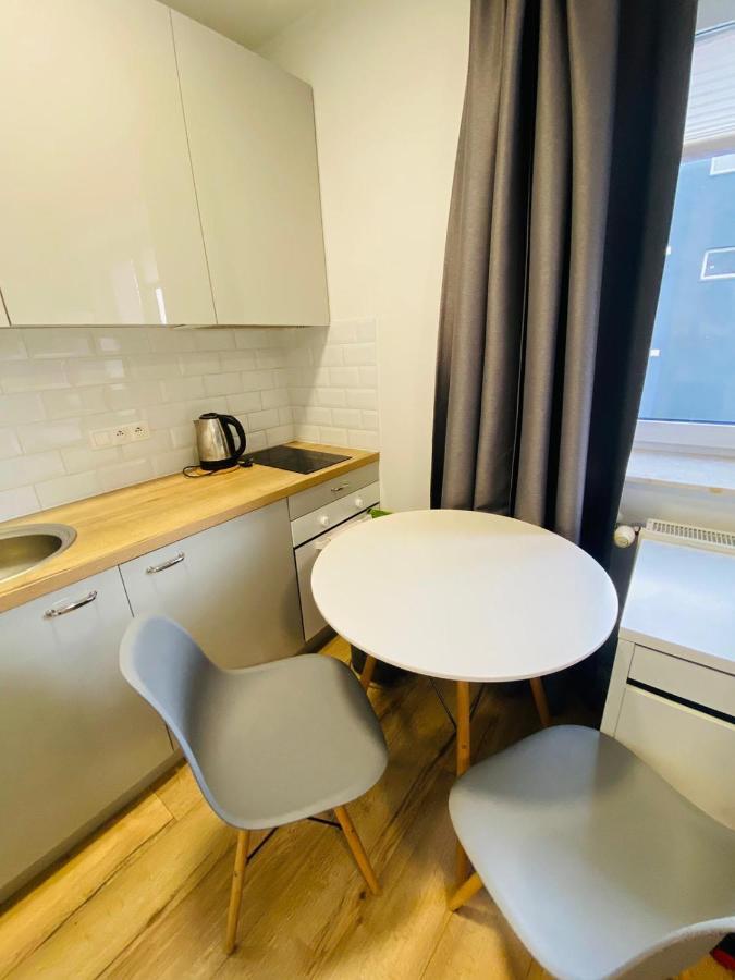 Appartamento Bezagenta Mozart5 Studio Easy Access To City Wifi Varsavia Esterno foto