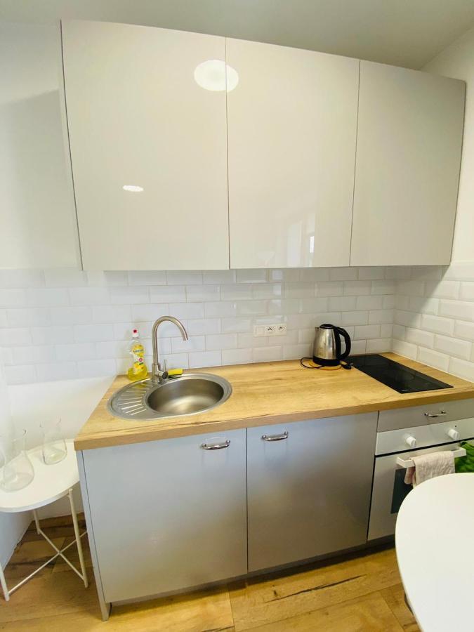Appartamento Bezagenta Mozart5 Studio Easy Access To City Wifi Varsavia Esterno foto